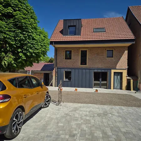 Appartement La Charmante Remise D'alsace - Chez Mamama Et Papapa Hessenheim